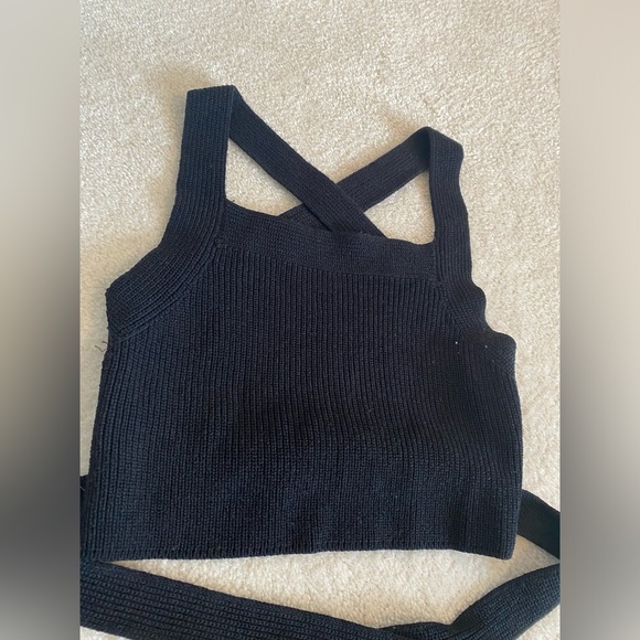 Aritzia Wilfred wrap shirt - Picture 2 of 2